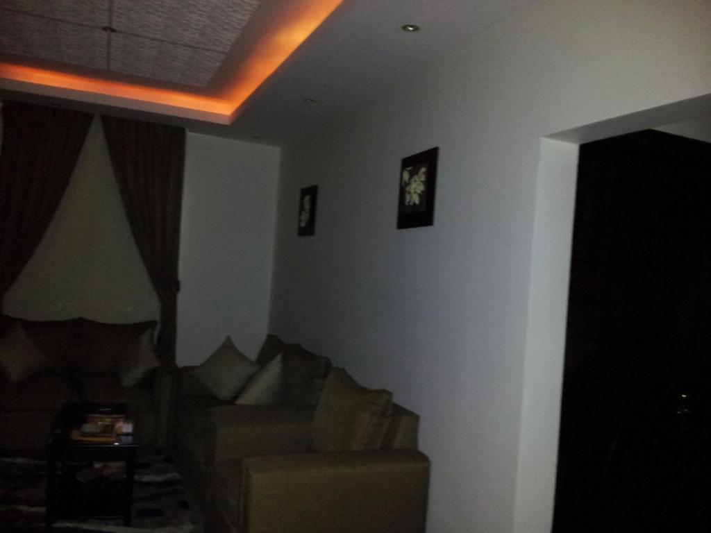 Dorar Darea Hotel Apartments - Al Malqa Riyadh Rom bilde